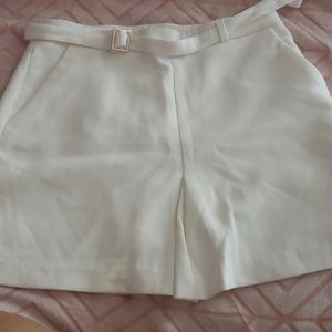 White f21 skort.